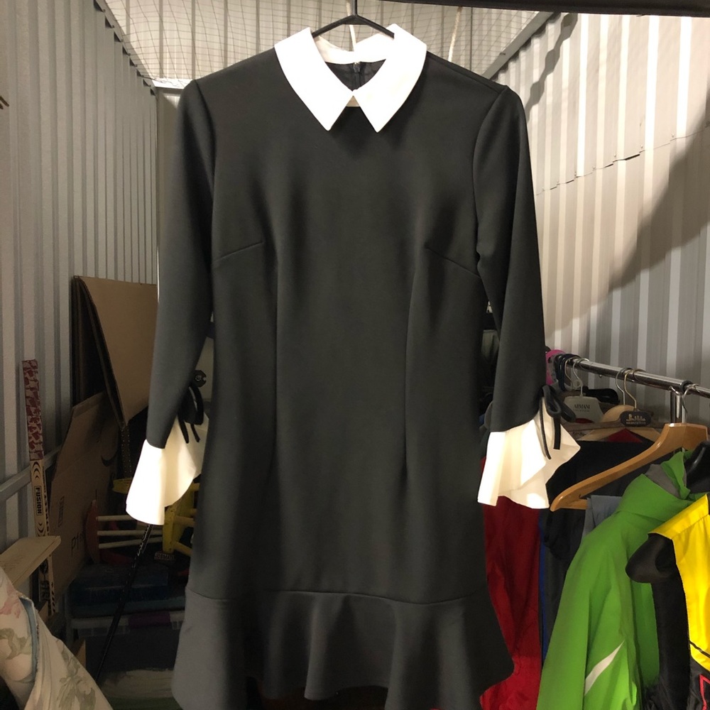 Freya cocktail dress. Size small. Black